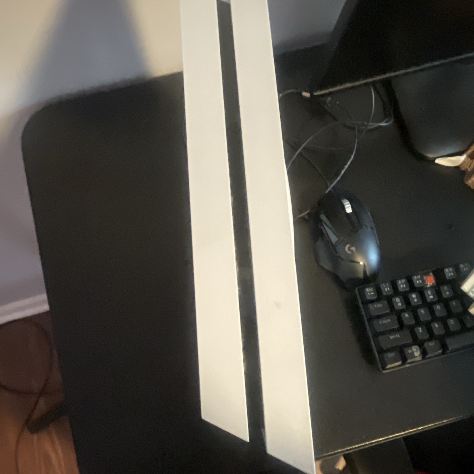 Destiny Edition PS4 Game 500 GB no controller hdmi, power core will be provided