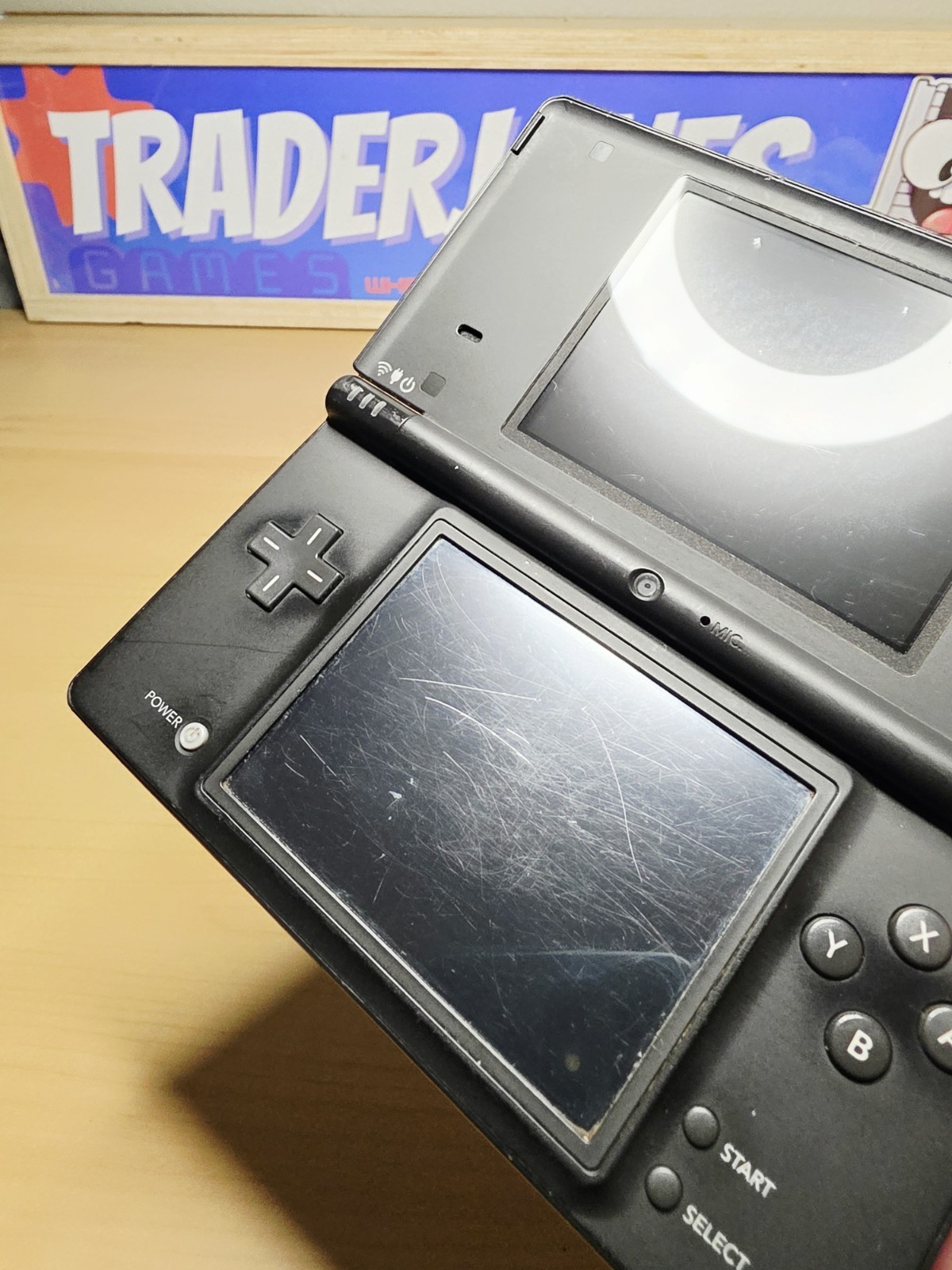 Nintendo DSi Handheld Game Console Matte Black W Stylus And Charger Tested