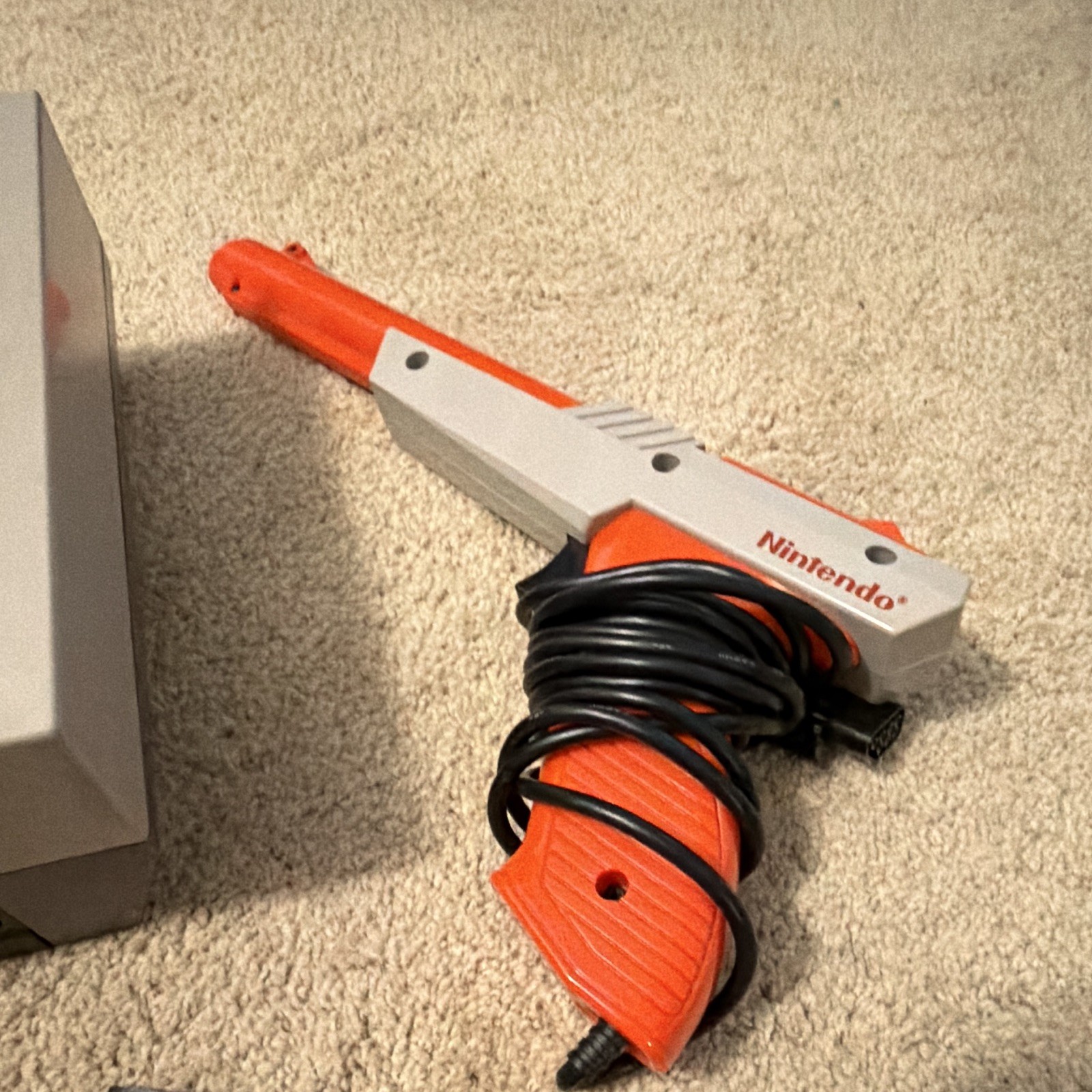 Tested Nintendo NES Console Bundle Controller, Zapper, Power/AV Cables, Manual
