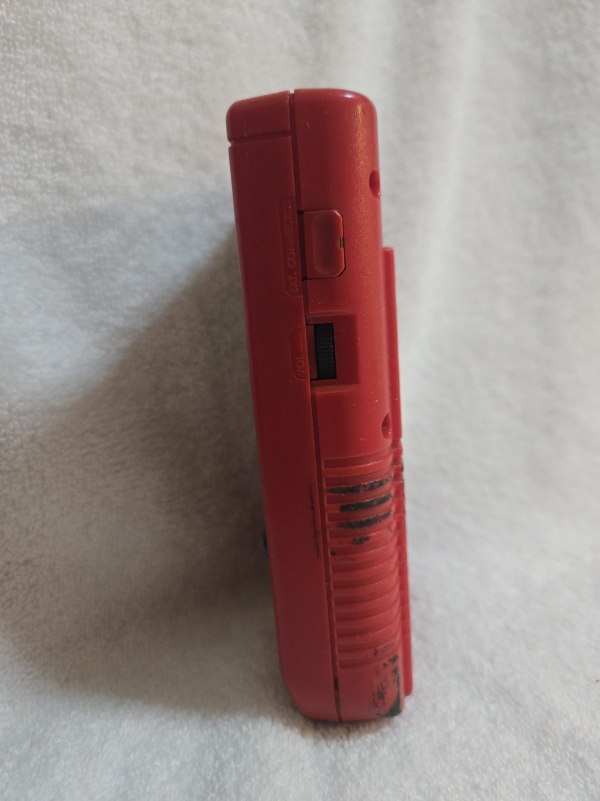 Nintendo Game Boy DMG-01 Handheld System Red, Battery Powered (1989)