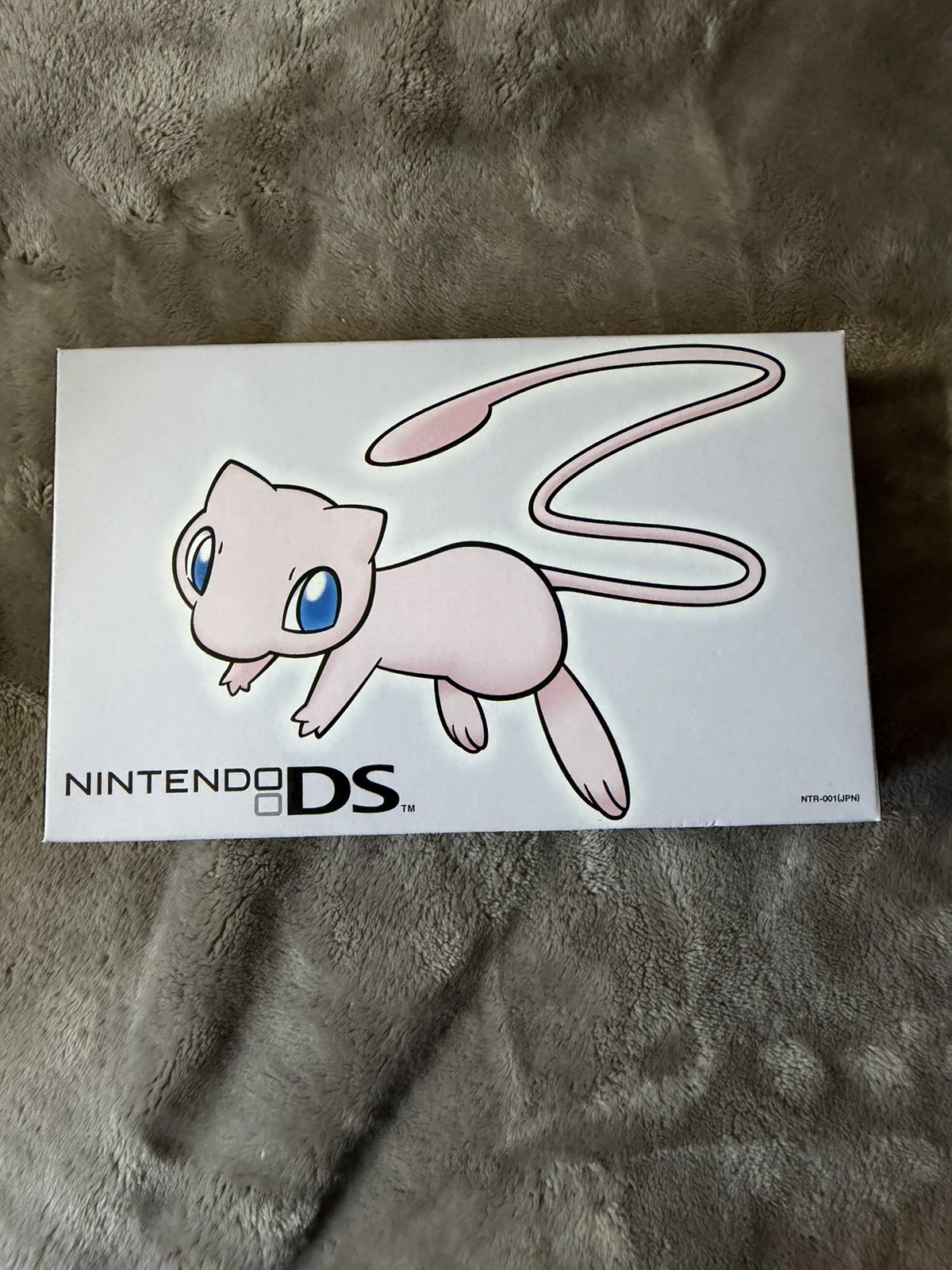 Nintendo DS Pokemon Center MEW Edition Limited Japanese NDS CIB MINT