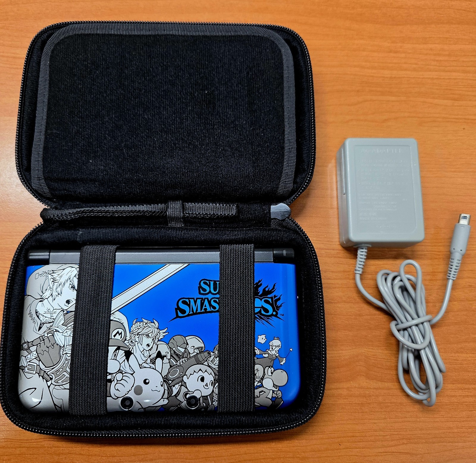 Nintendo 3DS XL Super Smash Bros Blue Edition W/Charger, OFC Pokemon Carry Case