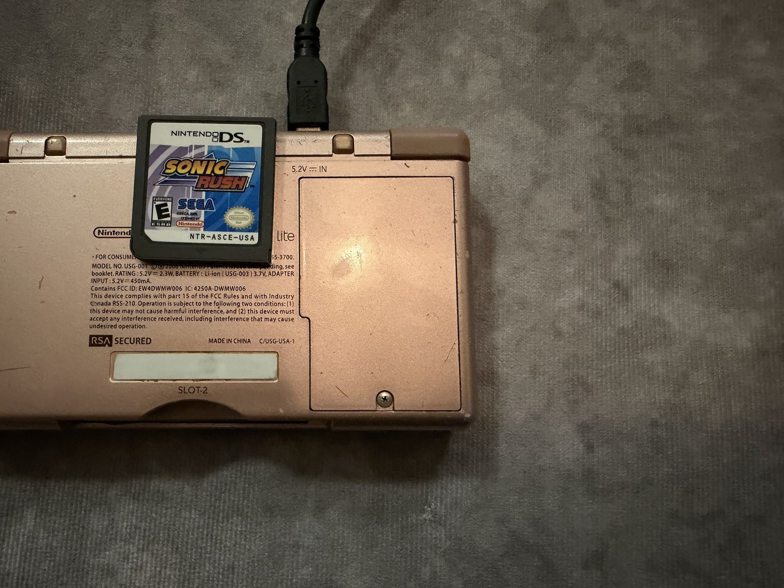 Nintendo DS Lite Model No: USG-001, Charging Cable, Includes Sonic Rush Game