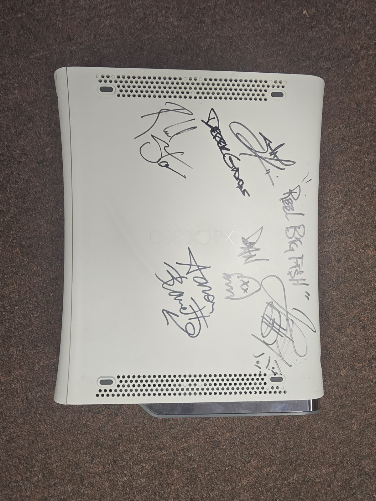 Microsoft Xbox 360 Console – Matte White SIGNED BY REEL BIG FISH WARPED TOUR