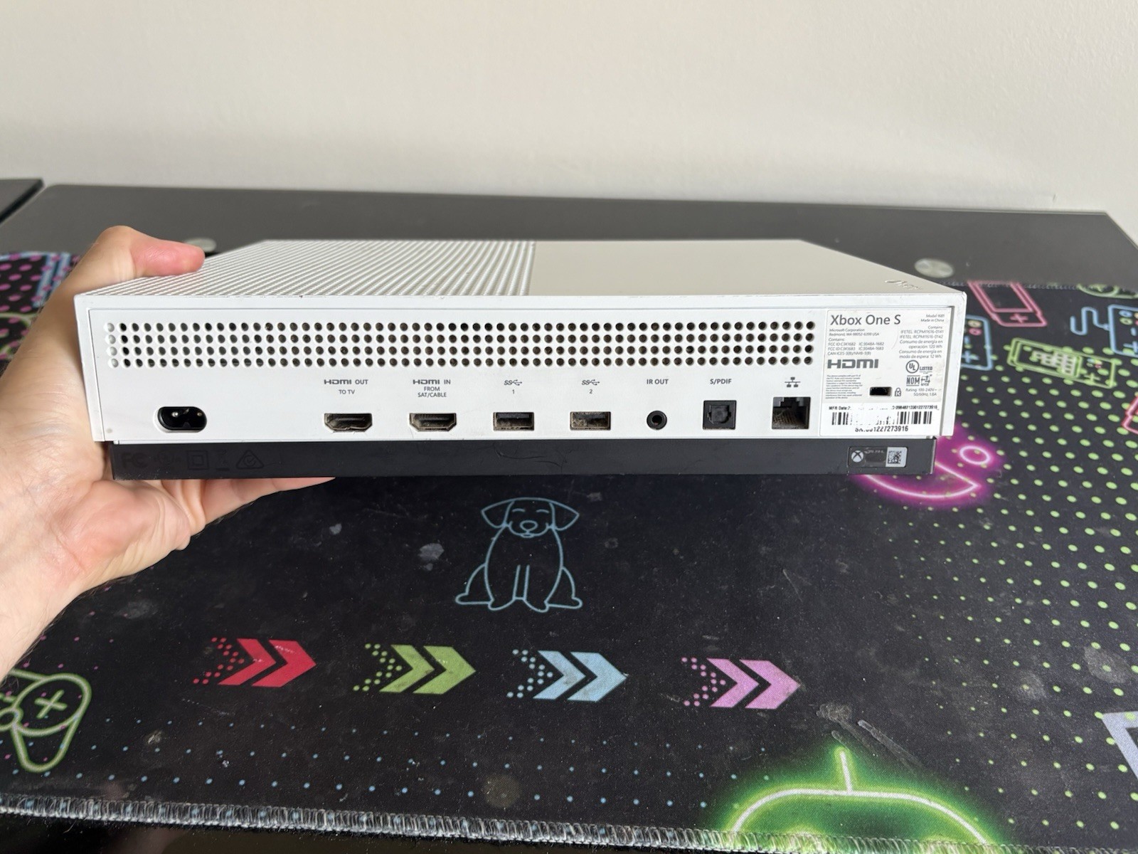 Microsoft Xbox One S 500GB White Clean With Controller