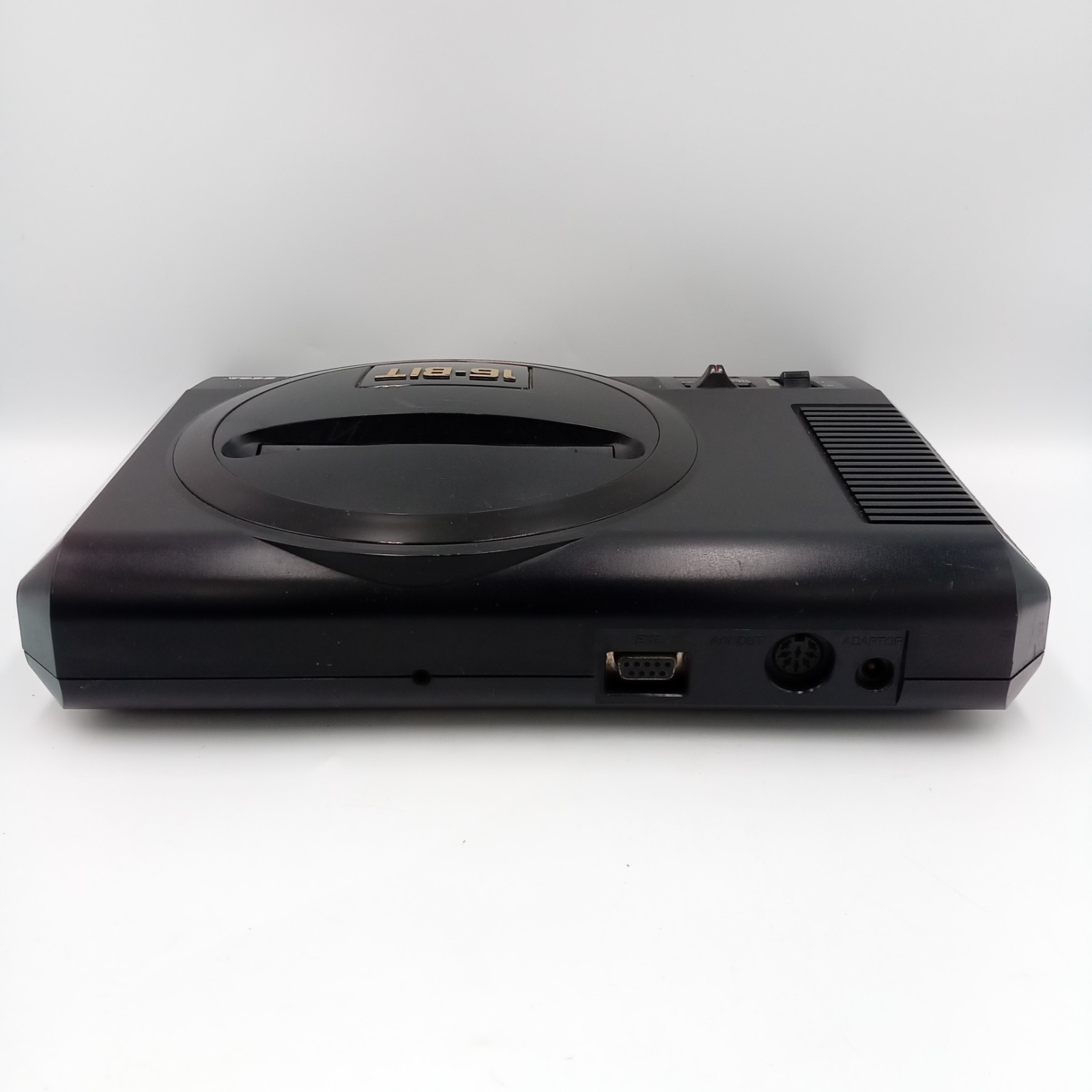 SEGA Mega Drive Megadrive Genesis HAA-2510 Mod Console Only Japan Tested