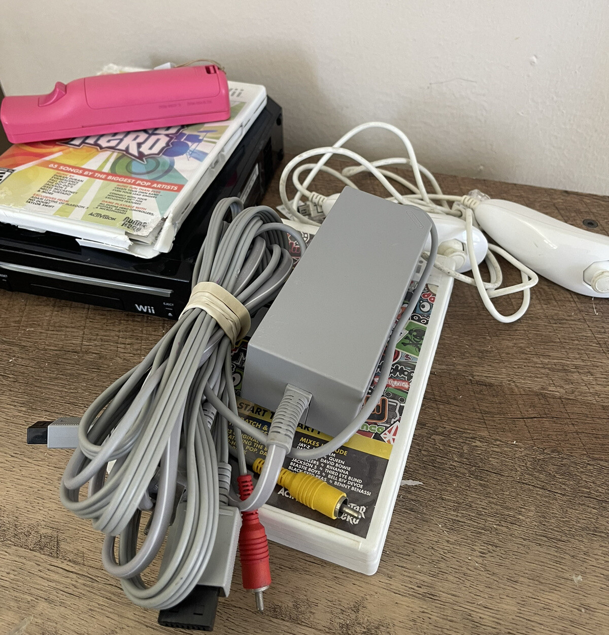 Nintendo Wii Console RVL-101 Black Gaming Console And 3 Games 1Remote Tested