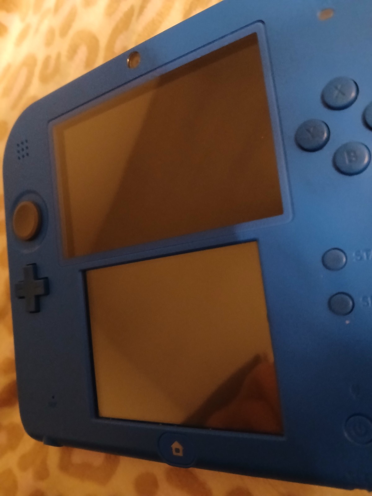 Nintendo 2DS Lot Black/Blue Mario Kart 7 Edition + Charger+ Case + Games Bundle
