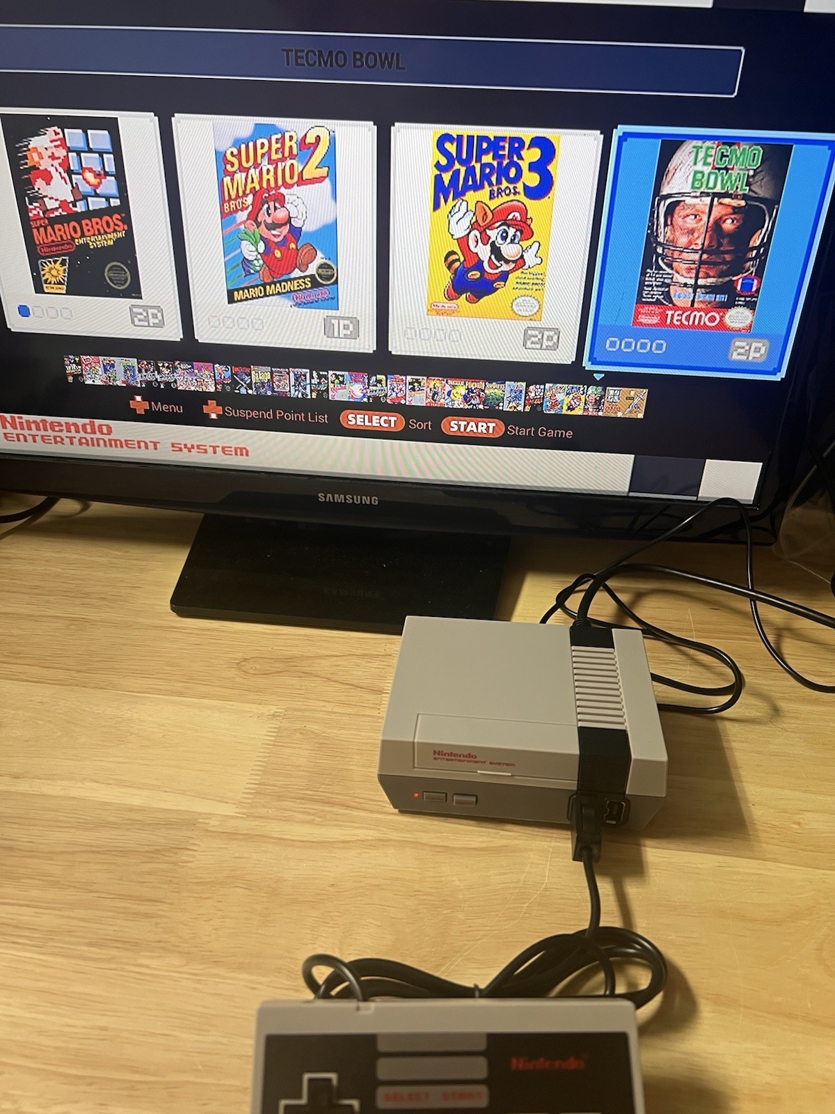 Nintendo Classic Edition 2016 NES Console Complete In Box CIB Tested Working