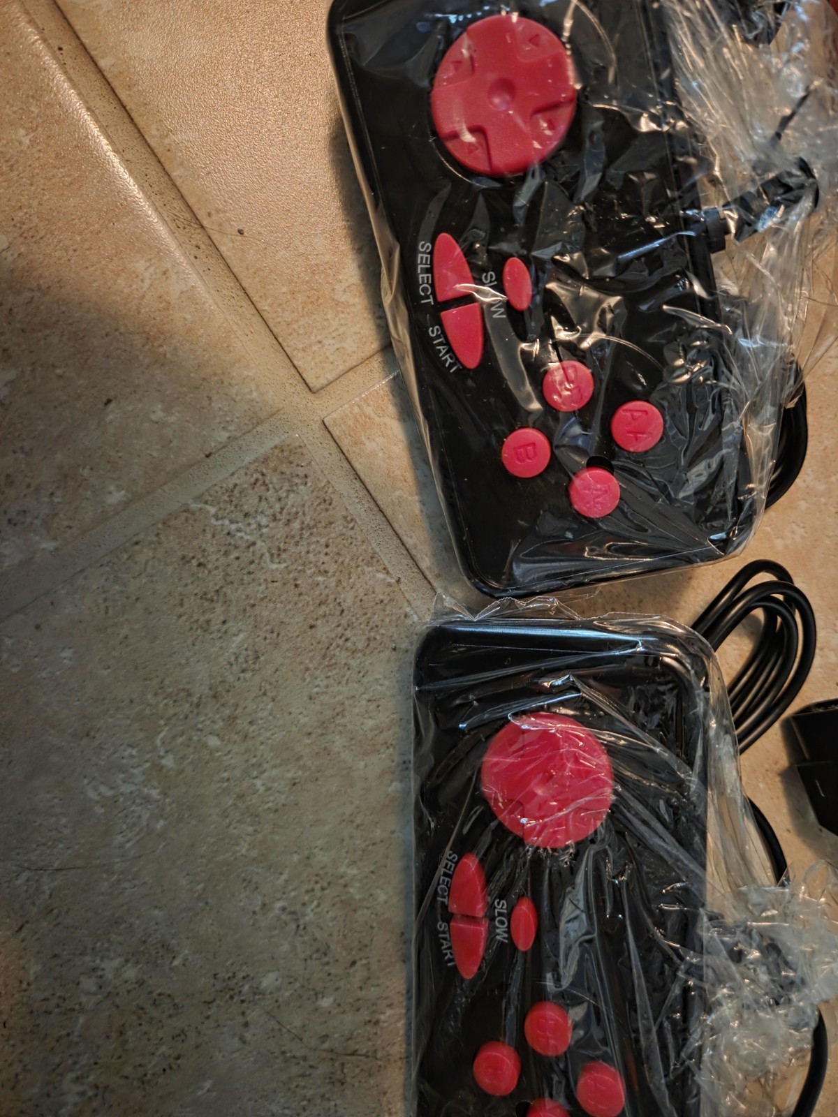 Retro-Bit Retro Entertainment System Black/Red w/ 2 Controllers & 2 Games