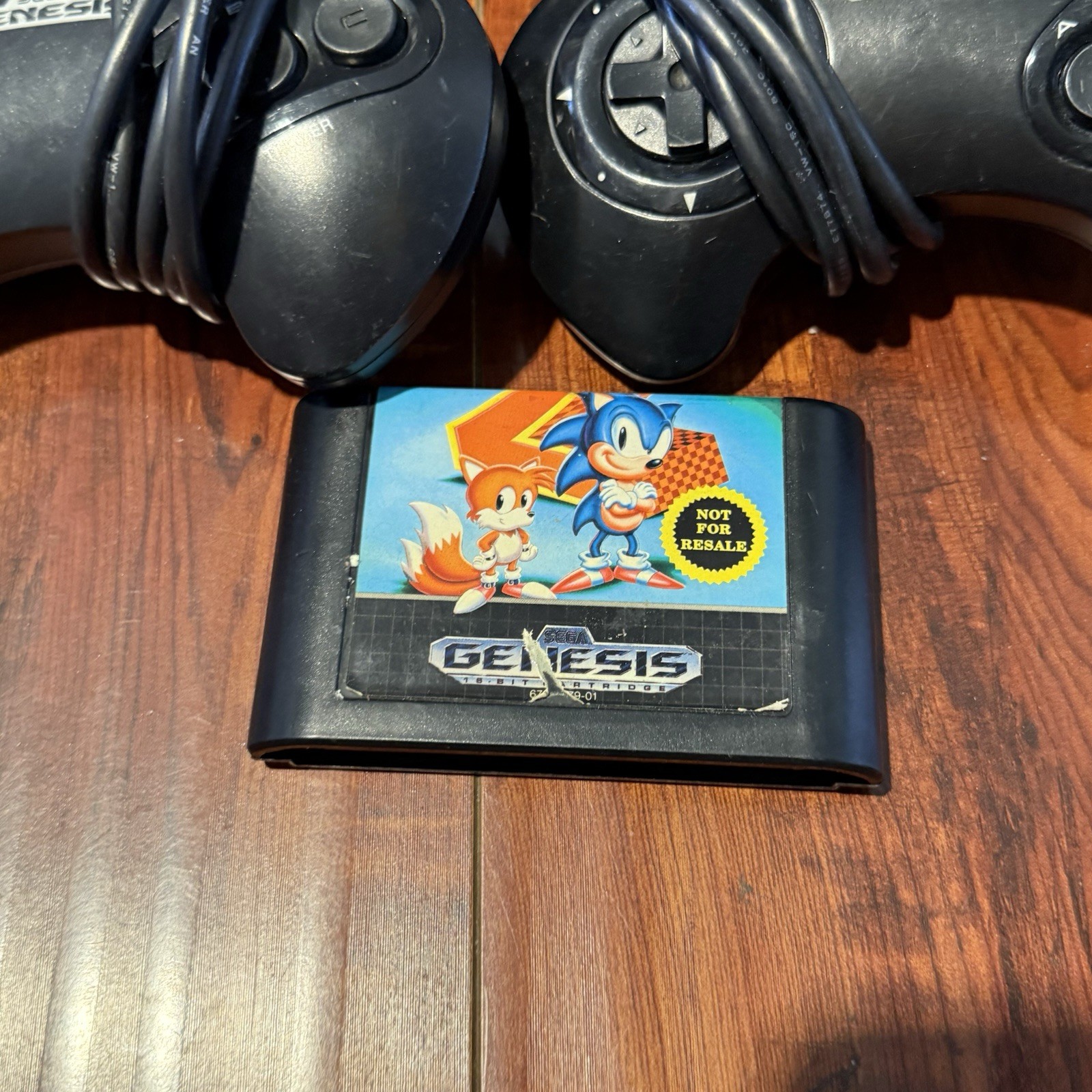 Sega Genesis 16-Bit Model:1601 Console UNTESTED w/2-Controllers/1Game Read Info!