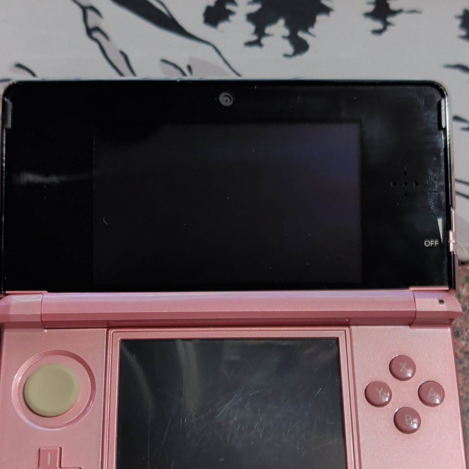 Nintendo 3DS Pink Handheld System NTSC-J Japan w/ Box Charger 3D Capable