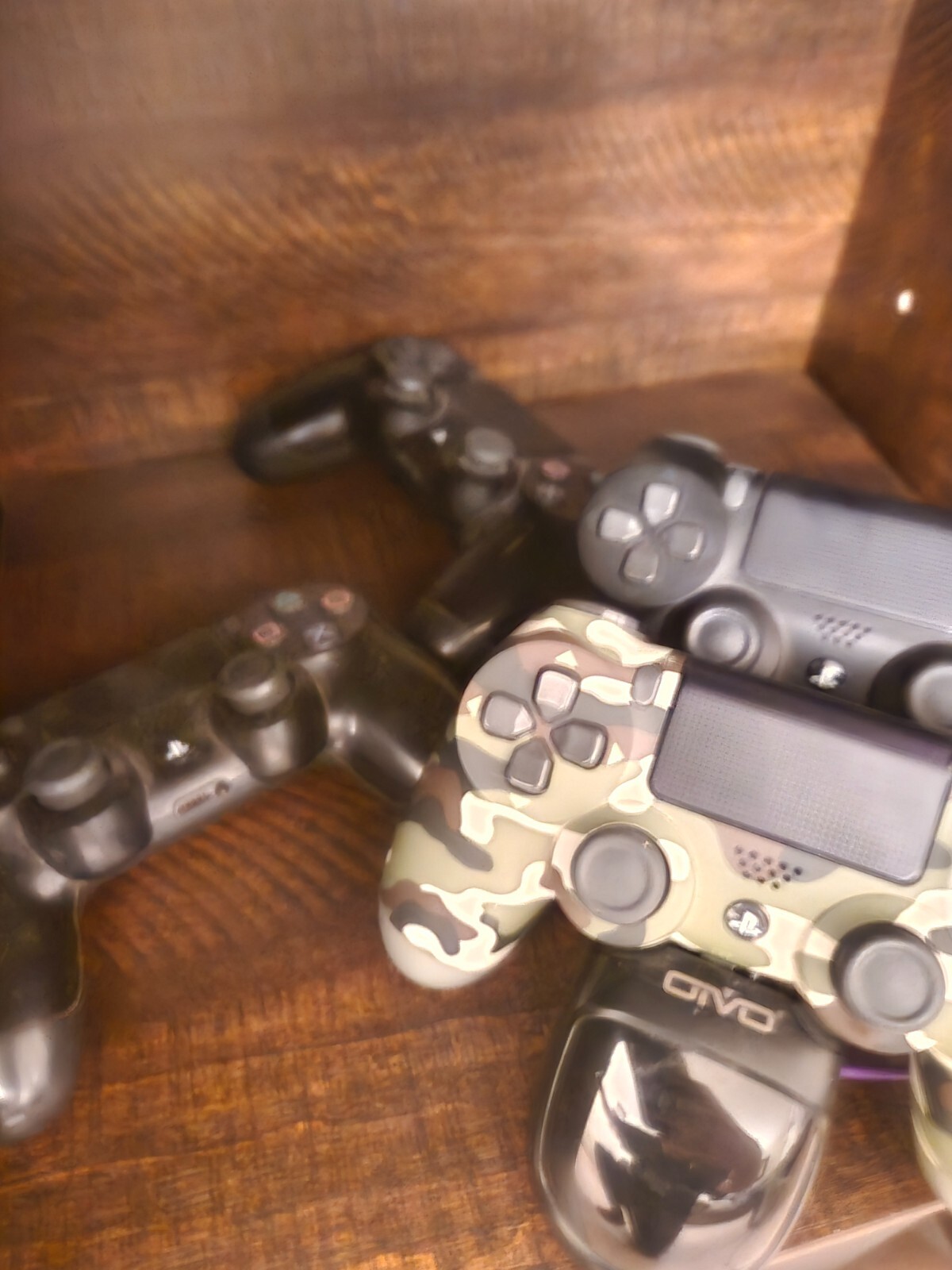 Sony PlayStation 4 Pro 1TB Console – Black 4 controllers and 12 to 14 games