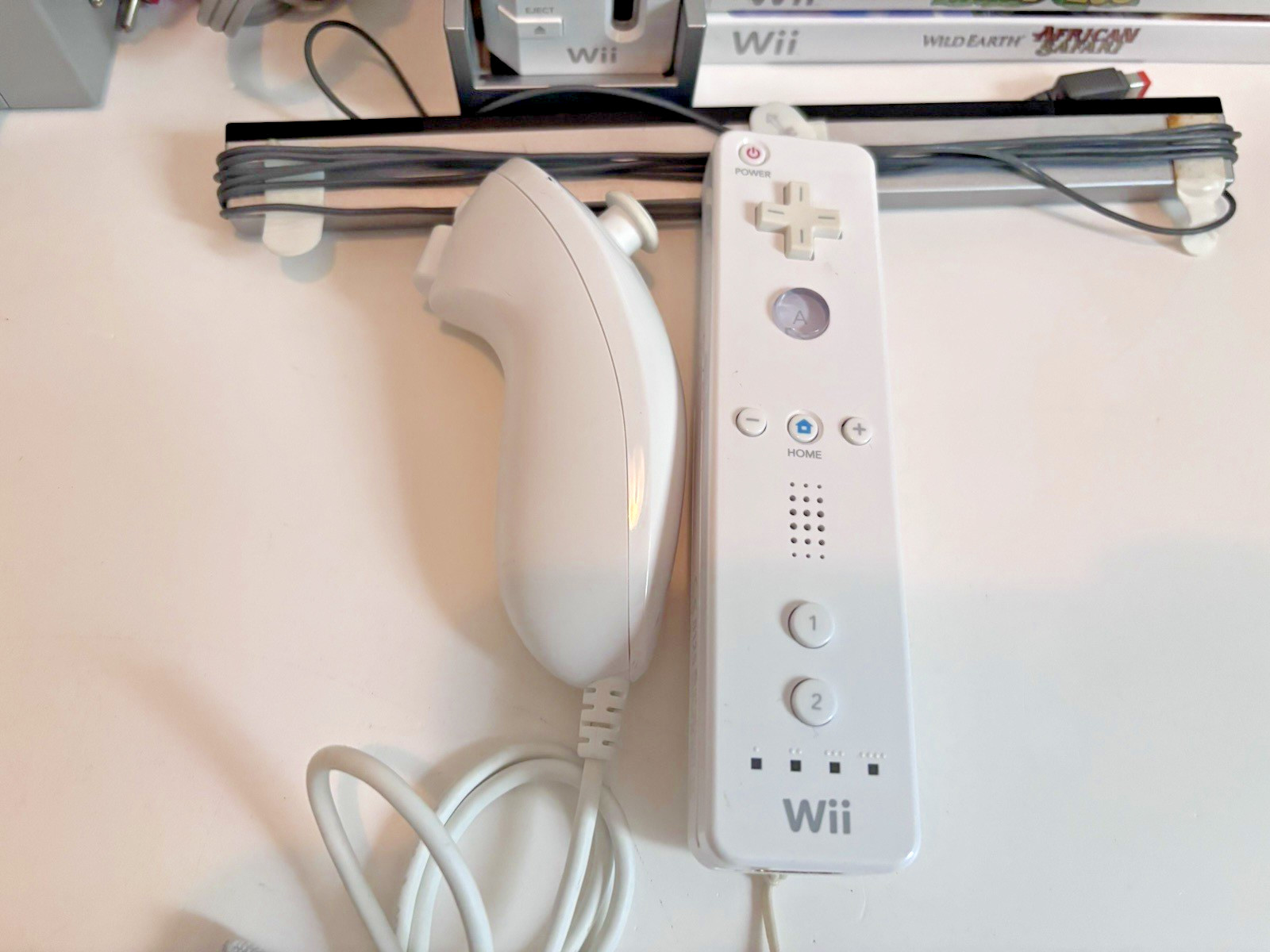 Nintendo Wii Sports RVL-001 CONSOLE SYSTEM Bundle TESTED Controller GAMES LOT