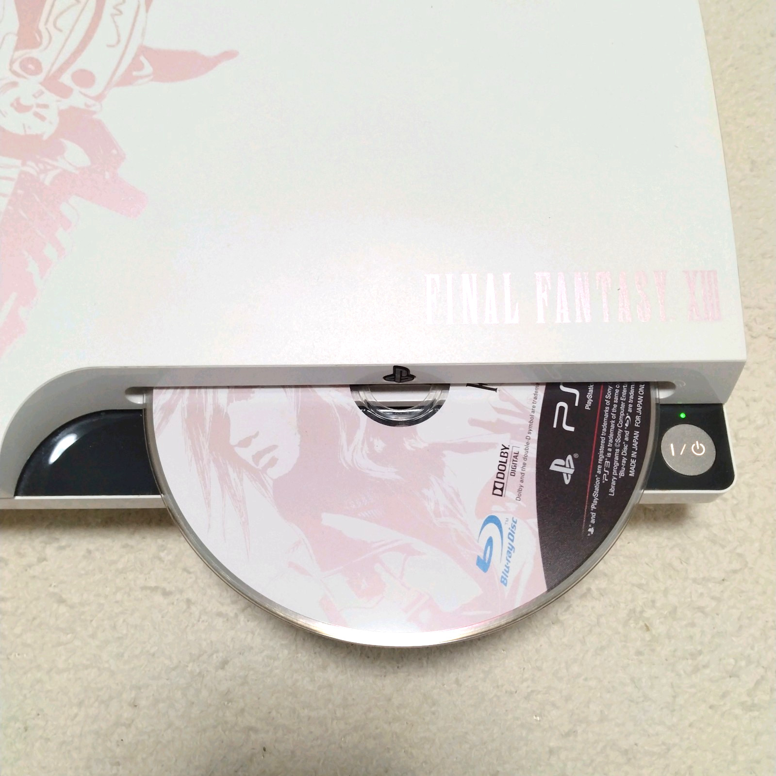 PlayStation 3 250GB FINAL FANTASY XIII LIGHTNING EDITION CEJH-10008 used from jp