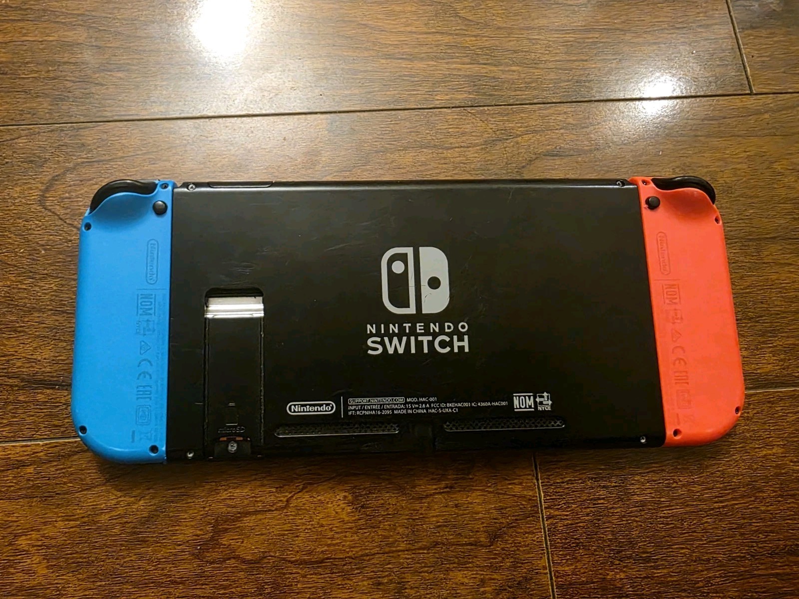 Nintendo Switch with Neon Blue and Neon Red Joy-Con (HAC-001-01)