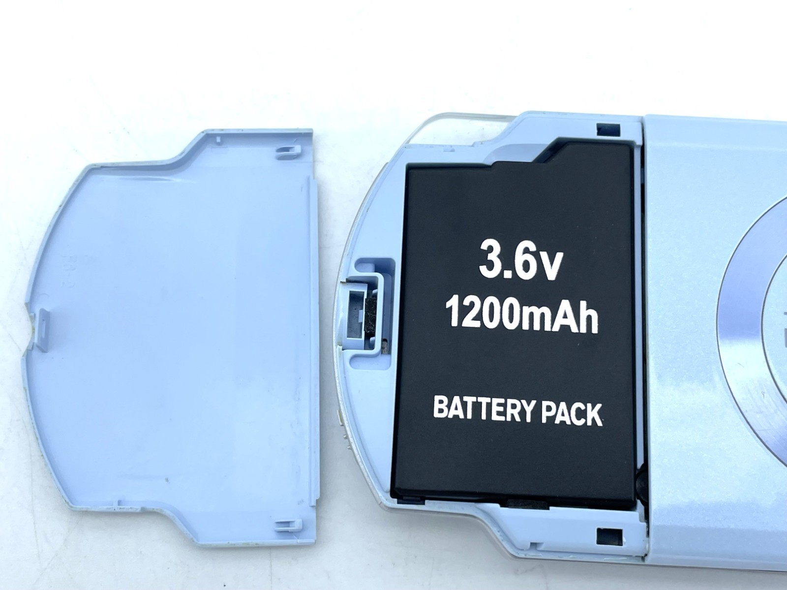 Near MINT SONY PSP-2000 Console Felicia Blue Charger & New Battery & Soft Case