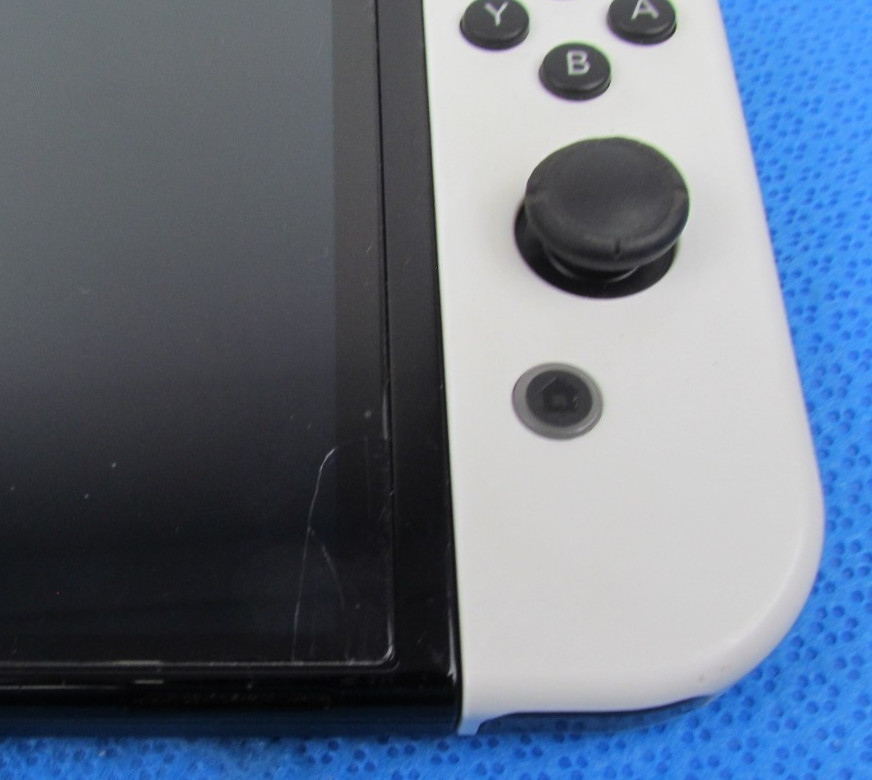 Nintendo Switch OLED HEG-001 White Console – 64GB + 128GB Card – Ships FREE