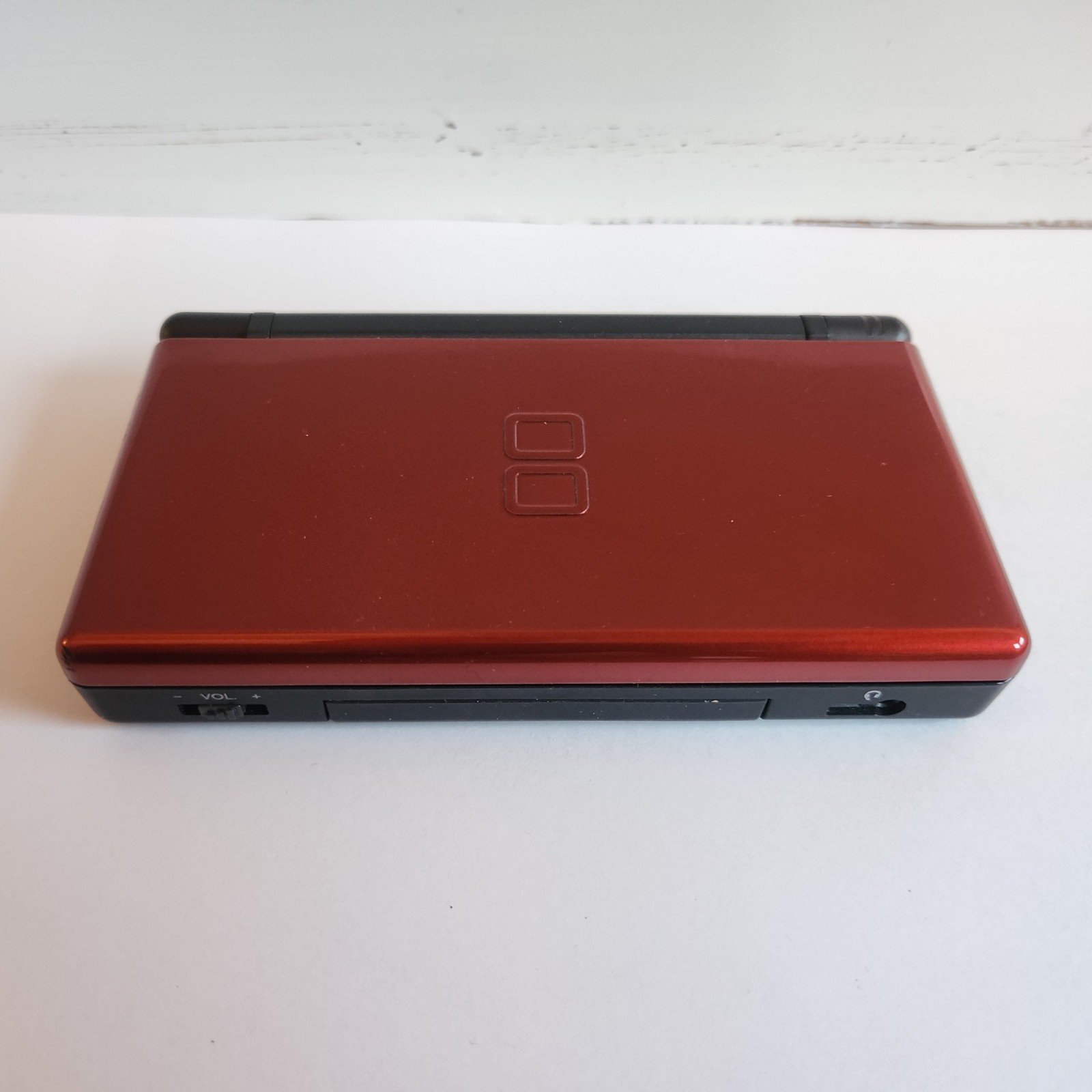 Nintendo DS Lite Red/Black boxed /w insert, manuals and accessories – Aust model