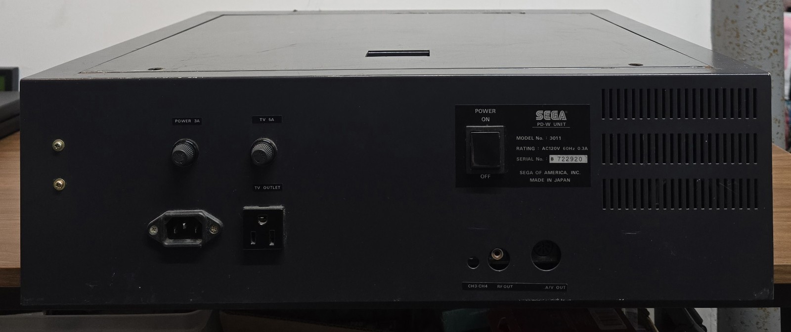 Sega Master System Kiosk Model # 3011 w/ 16 Games FOR PARTS OR REPAIR ONLY