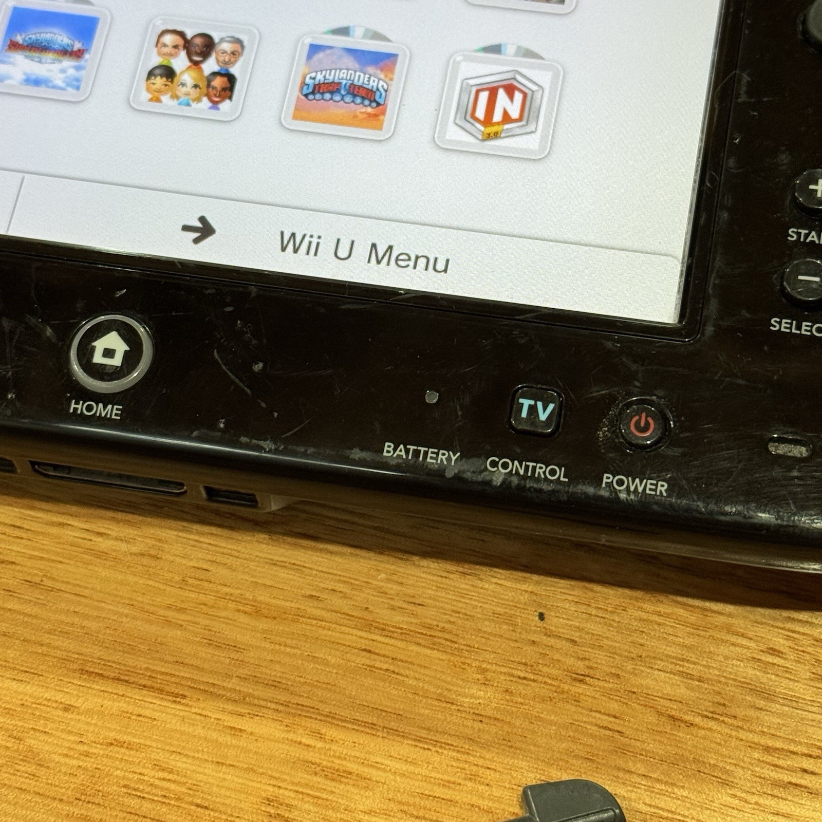 Genuine Nintendo Wii U Gamepad WUP-10 – C Grade – With Stylus & Good Battery