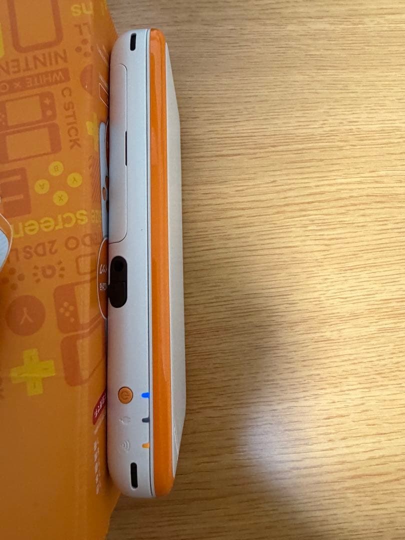 3DS/2DS/DS New 2Ds Ll White/Orange Body Japan
