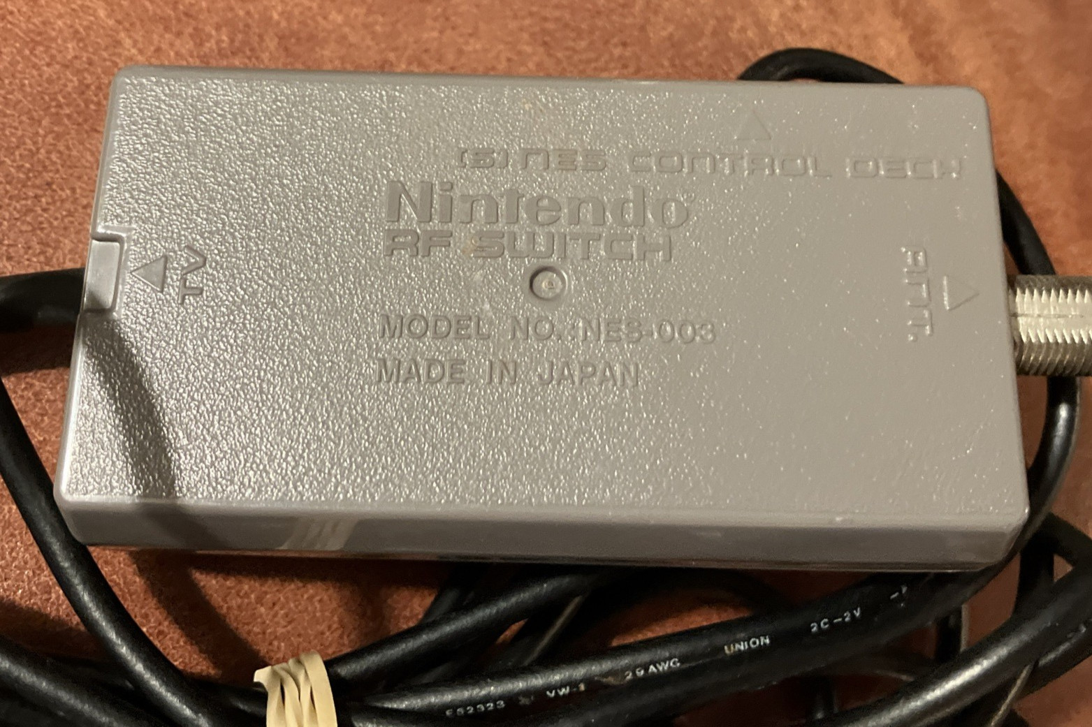 NES Nintendo Entertainment System Console New 72 Pin Tested Working Controller