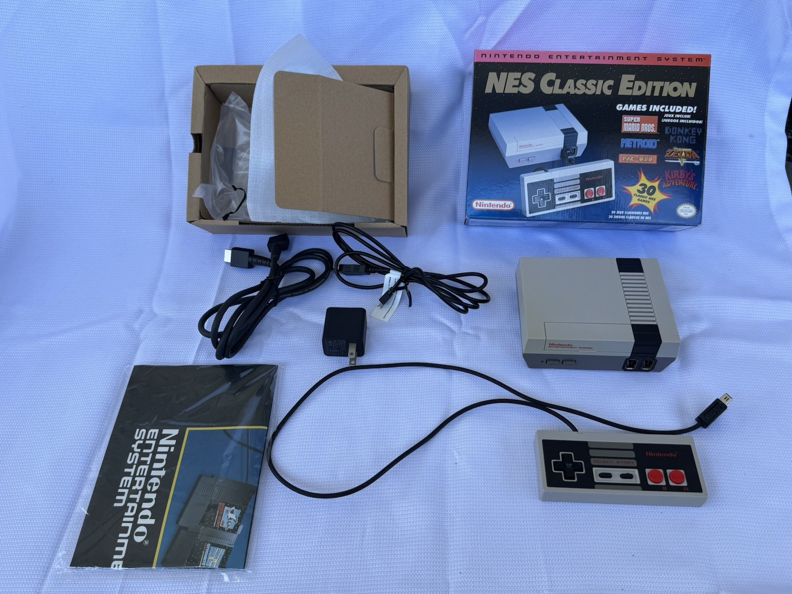 Authentic Nintendo NES Classic Edition Console 30 Games HDMI Complete CLV-001