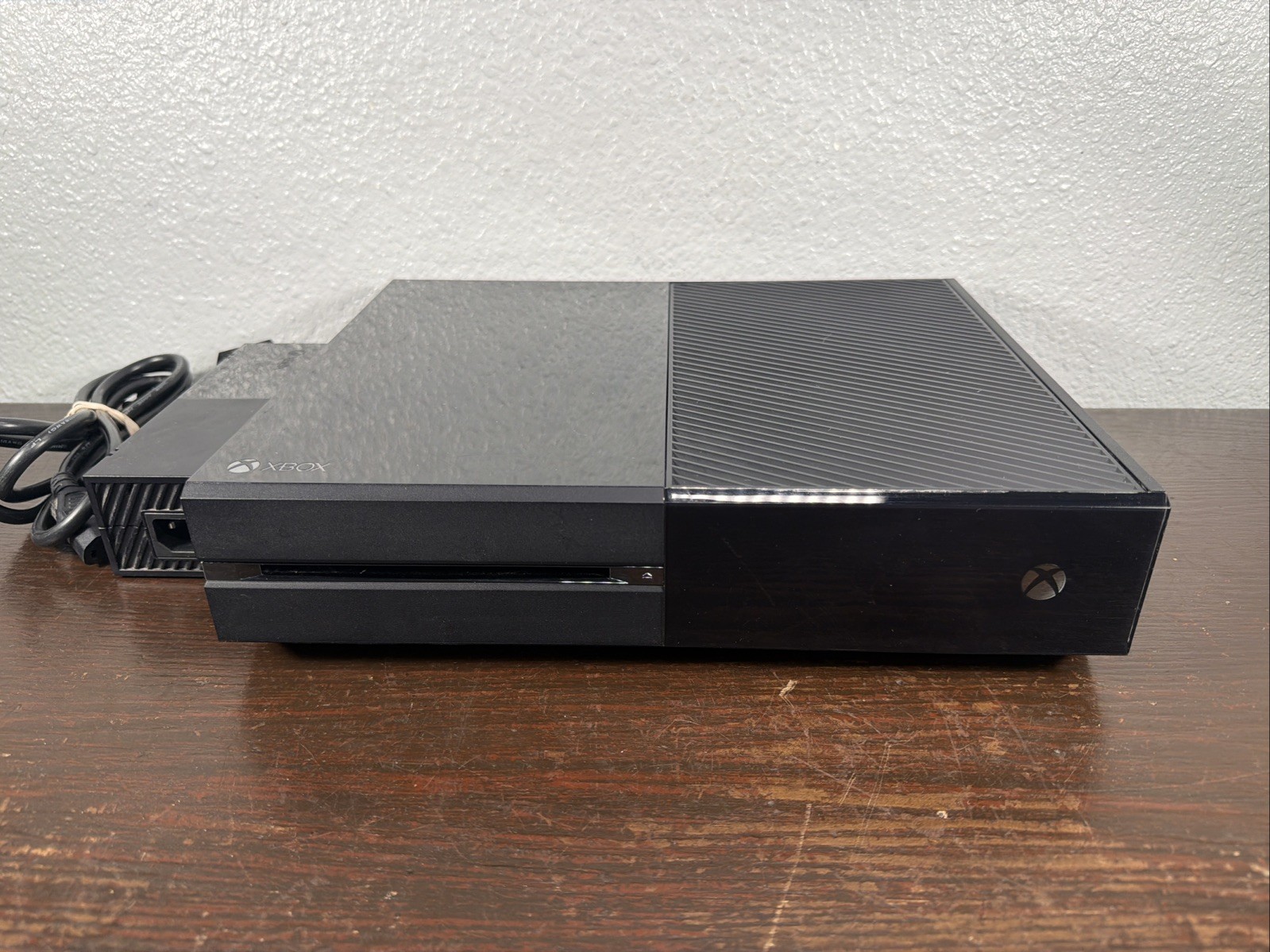 Microsoft Xbox One 1540 (Model 1540) 500GB Console Only + Power Supply (TESTED)