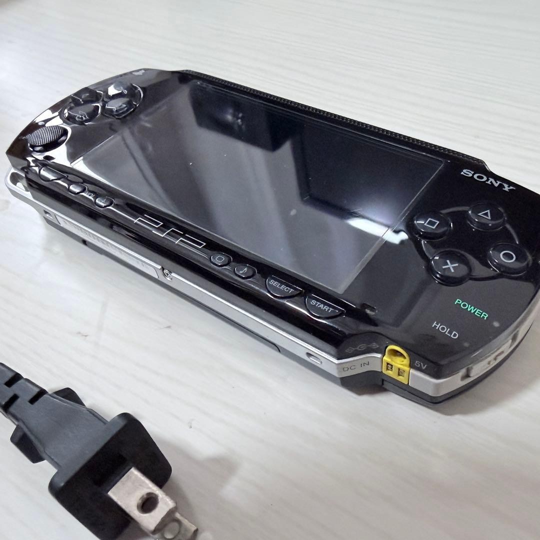 PSP Sony Psp-1000 Main Body Black Ac Adapter Included Japan