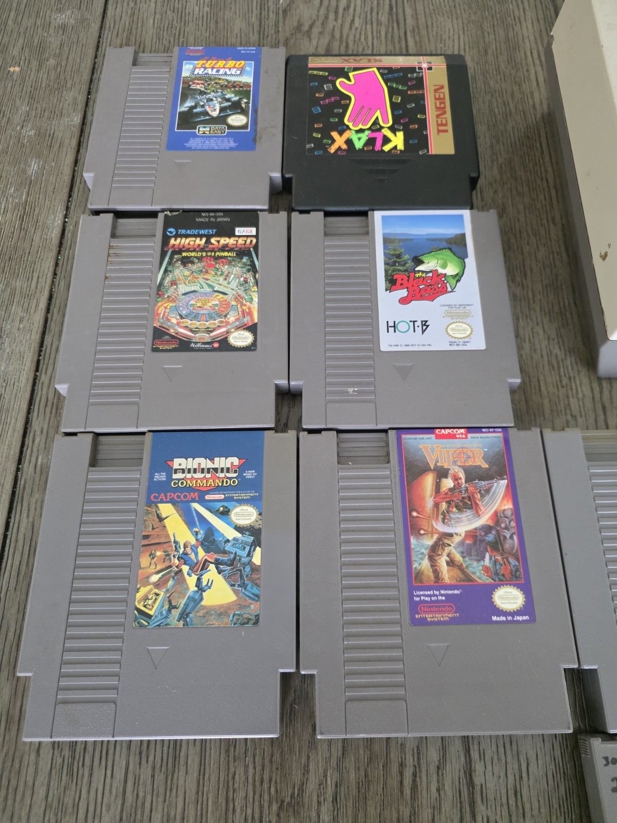 Nintendo Entertainment System Console Bundle with 10 Games NES Lot – Tested