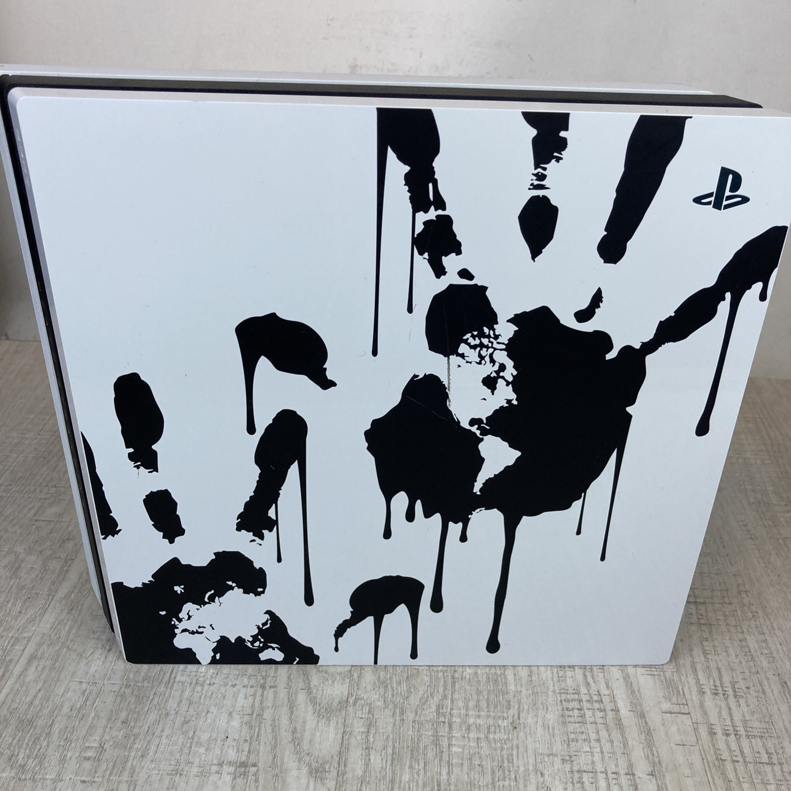 PlayStation 4 Pro 1TB Console Death Stranding Edition Console only