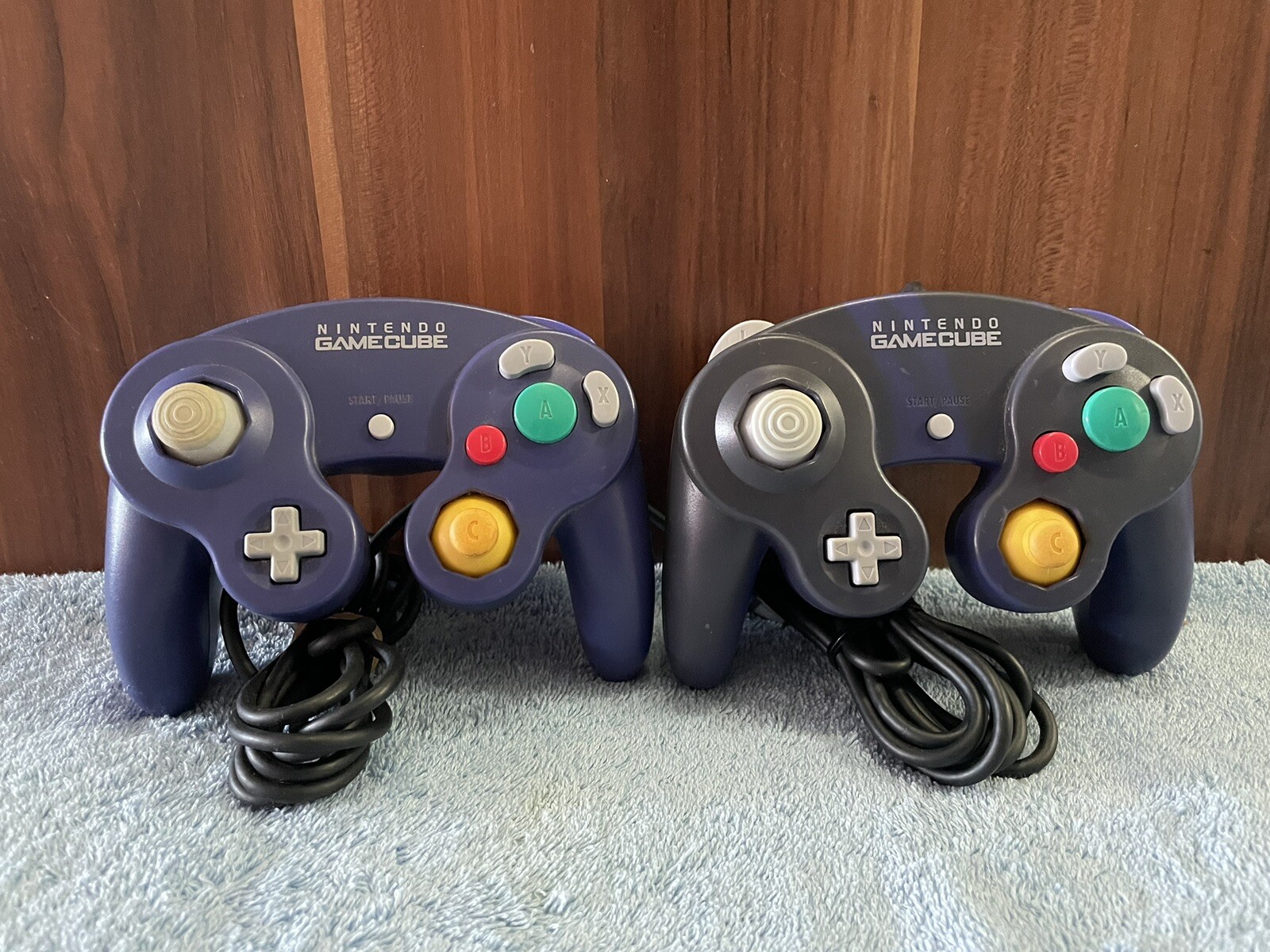 Nintendo GameCube Indigo Console Bundle DOL 001 Model w/5 Games & 2 Controllers