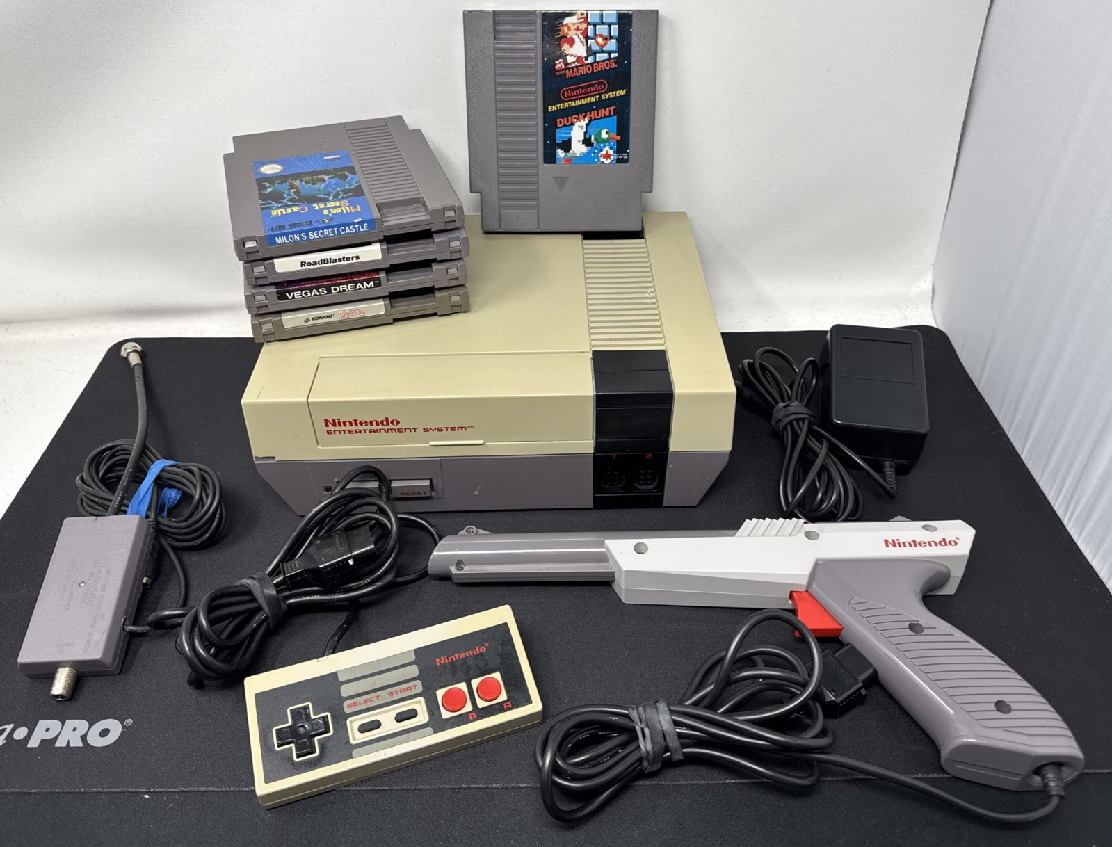 Nintendo NES Very Good Refurbished Top Loader Effect Console OEM Bundle w Games!