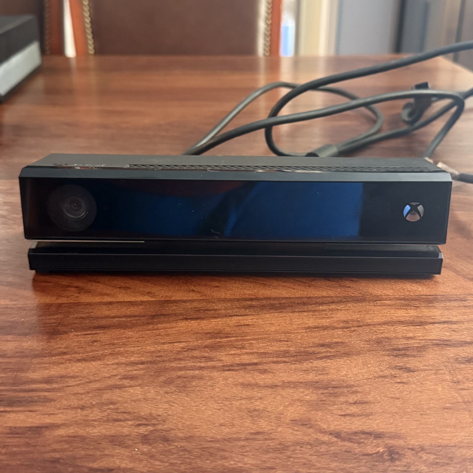 Microsoft Xbox One with Kinect (500GB) with 6 games and 3 controllers