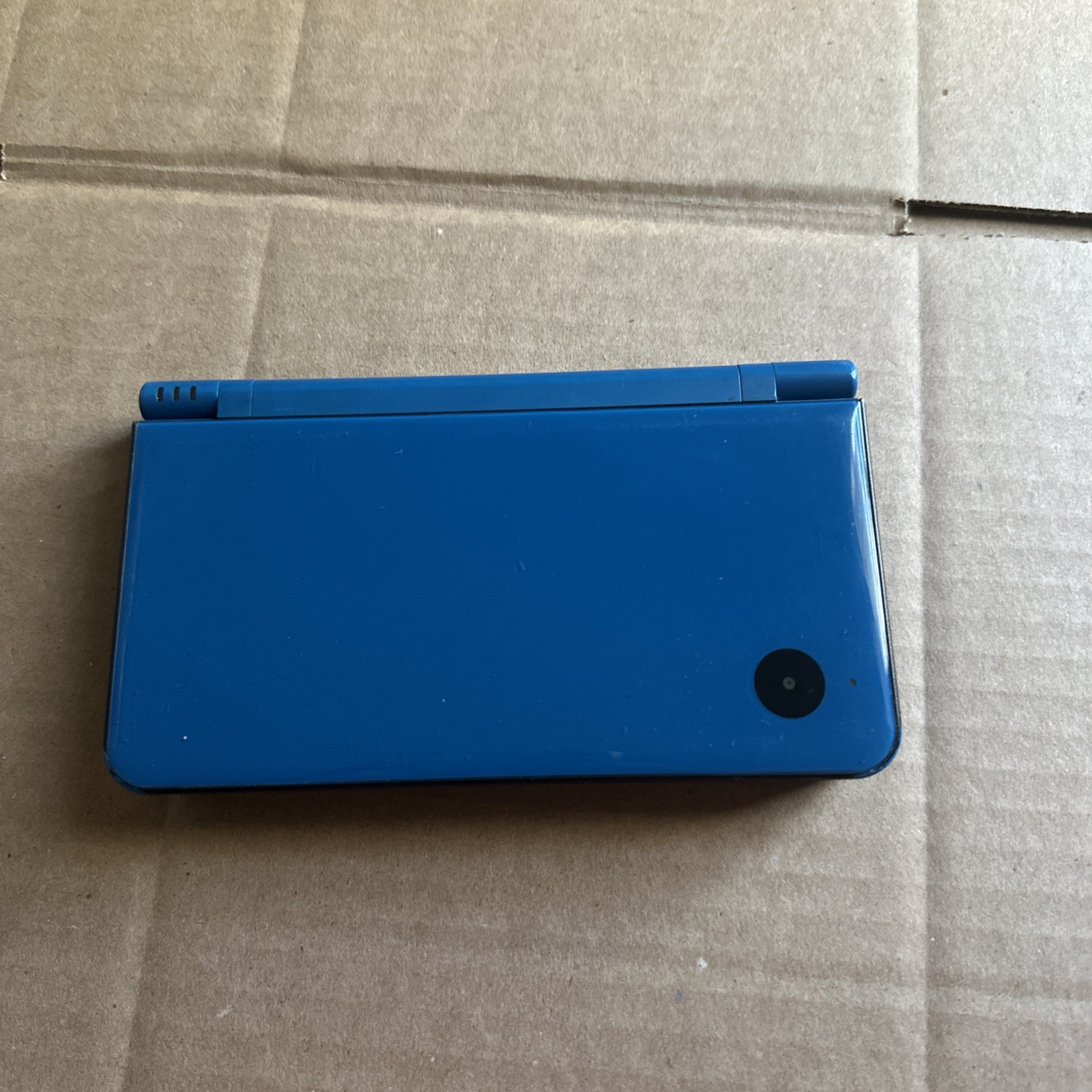 Nintendo DSi XL Blue UTL-001 USA For Parts /Repair [Powers on, READ] As Is