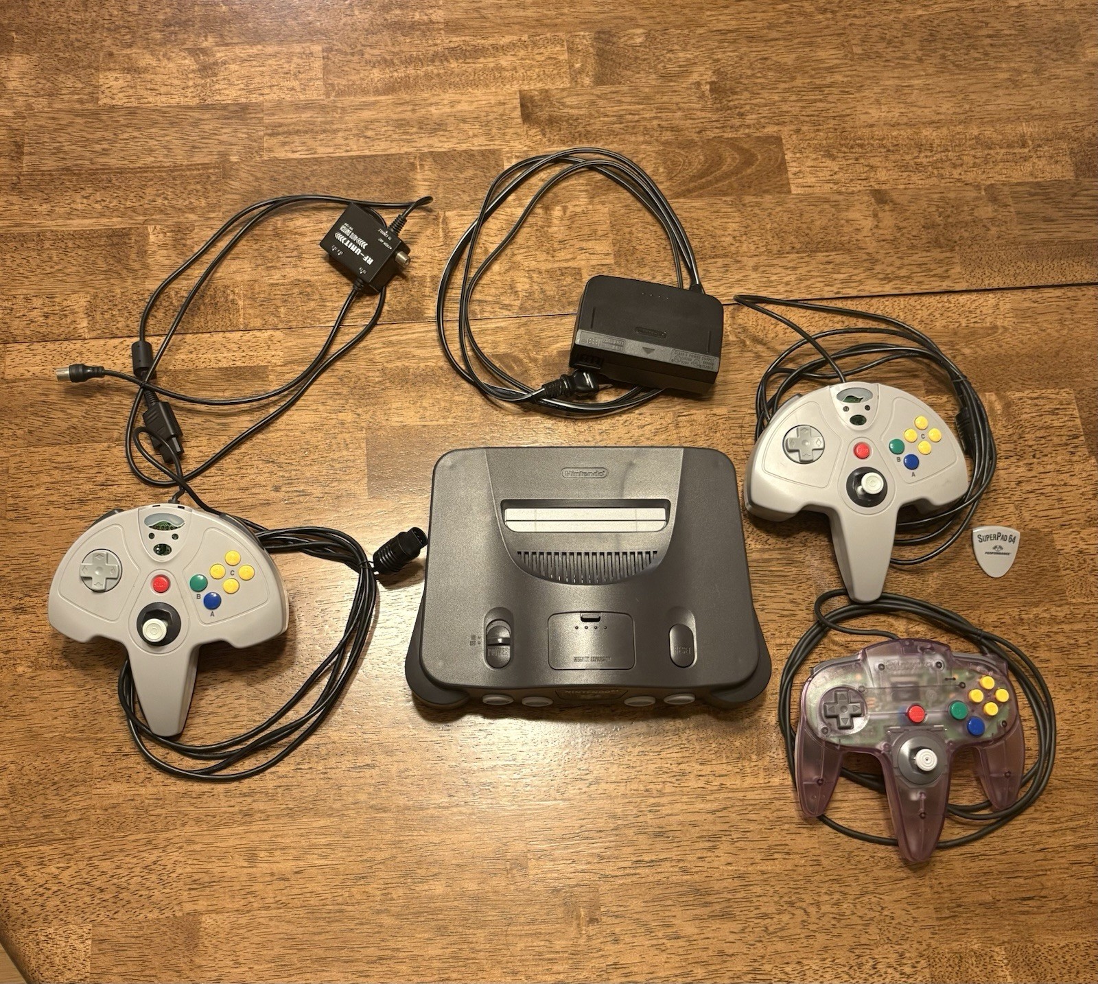 Nintendo 64 Video Game Console + 3 Controllers