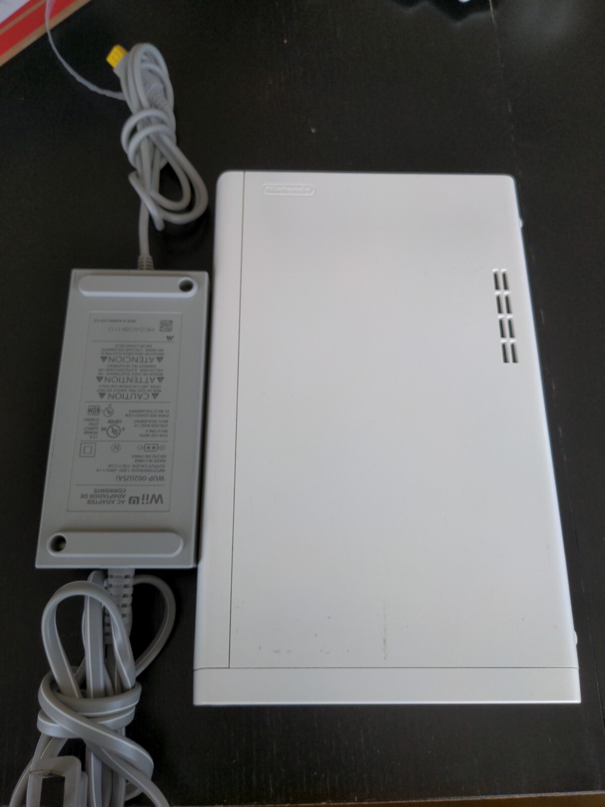 Nintendo Wii U White 8GB WUP-001 (02) Console And Wires ONLY