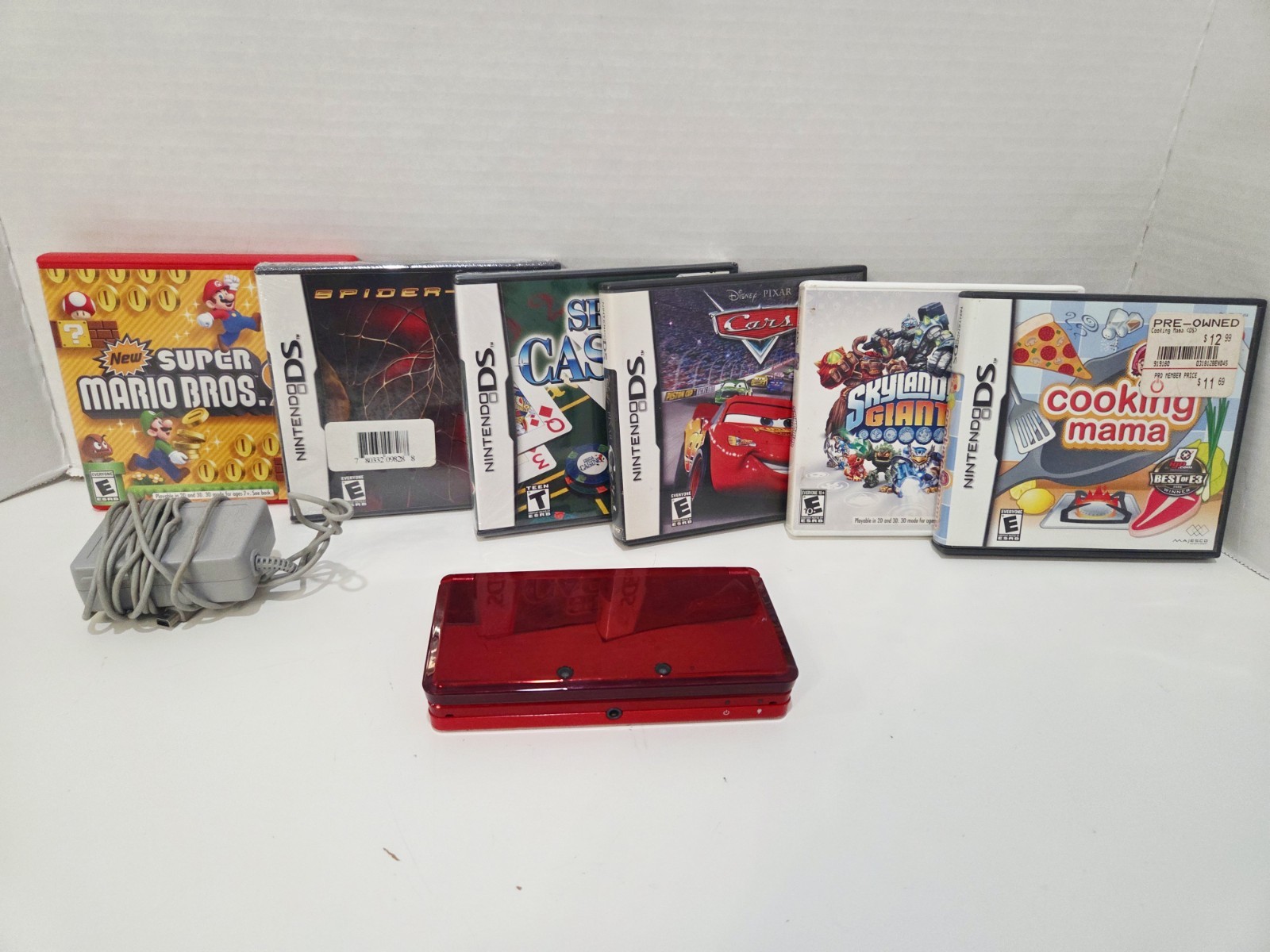 Nintendo 3DS Handheld System Flame Red w/ Charger & 6 Games – TESTED & WORKS