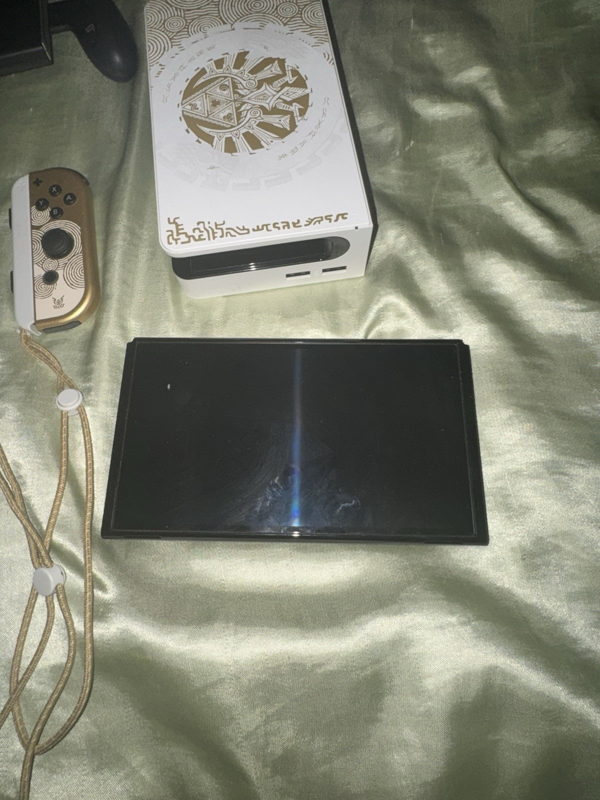 Limited Edition Tears of the Kingdom Nintendo Switch OLED Model 64GB. USED