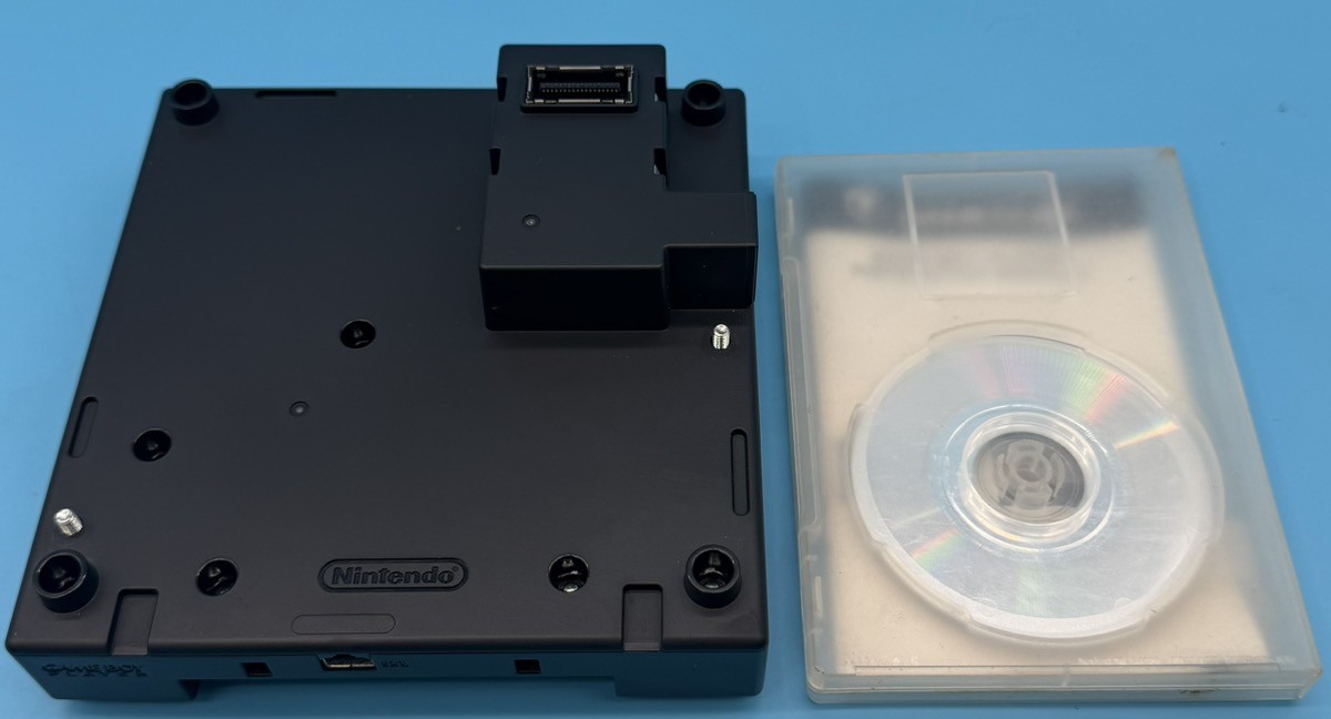 Nintendo Gamecube DOL-017 Gameboy Player with Start-Up Disc (MAC003420)