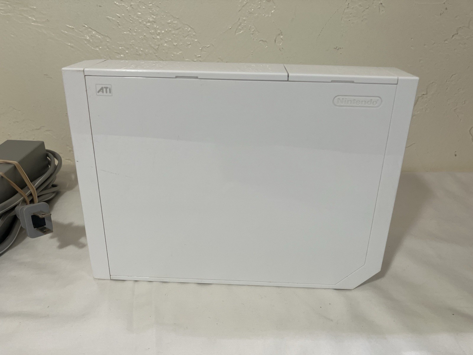 Nintendo Wii RVL-001 Console Bundle W/ Wii Sports, 3 Games & 4 Preloaded, +More!