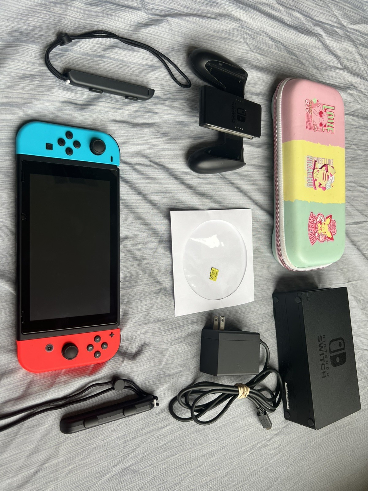 Nintendo Switch 32GB Gray Console with Neon Red and Neon Blue W/ SanDisk 256