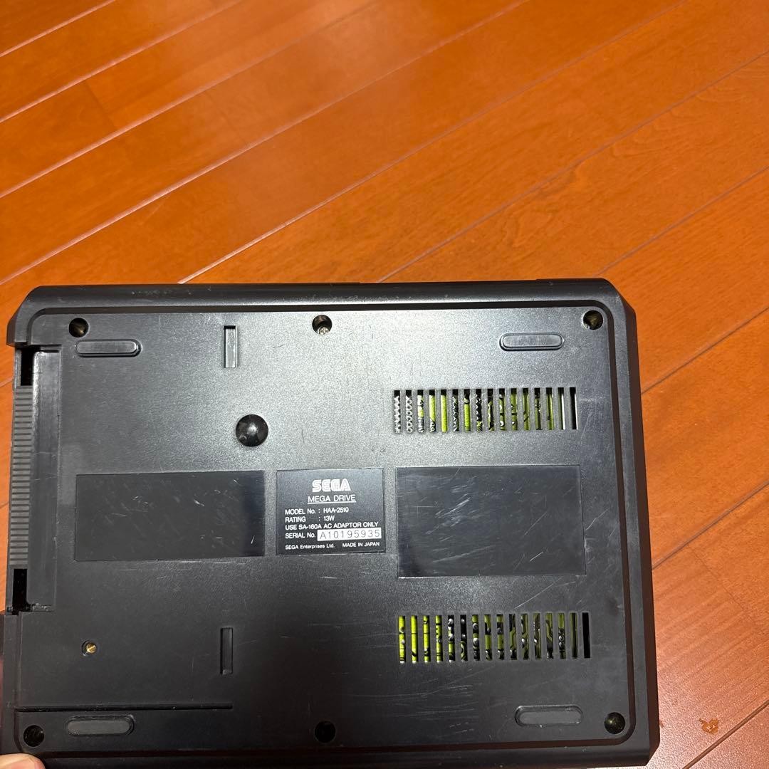 SEGA Mega Drive 16-bit console, untested, junk.
