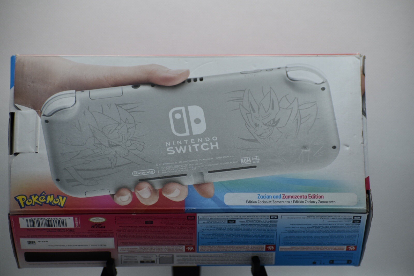 Nitendo Switch Lite Zacian and Zamazenta Edition