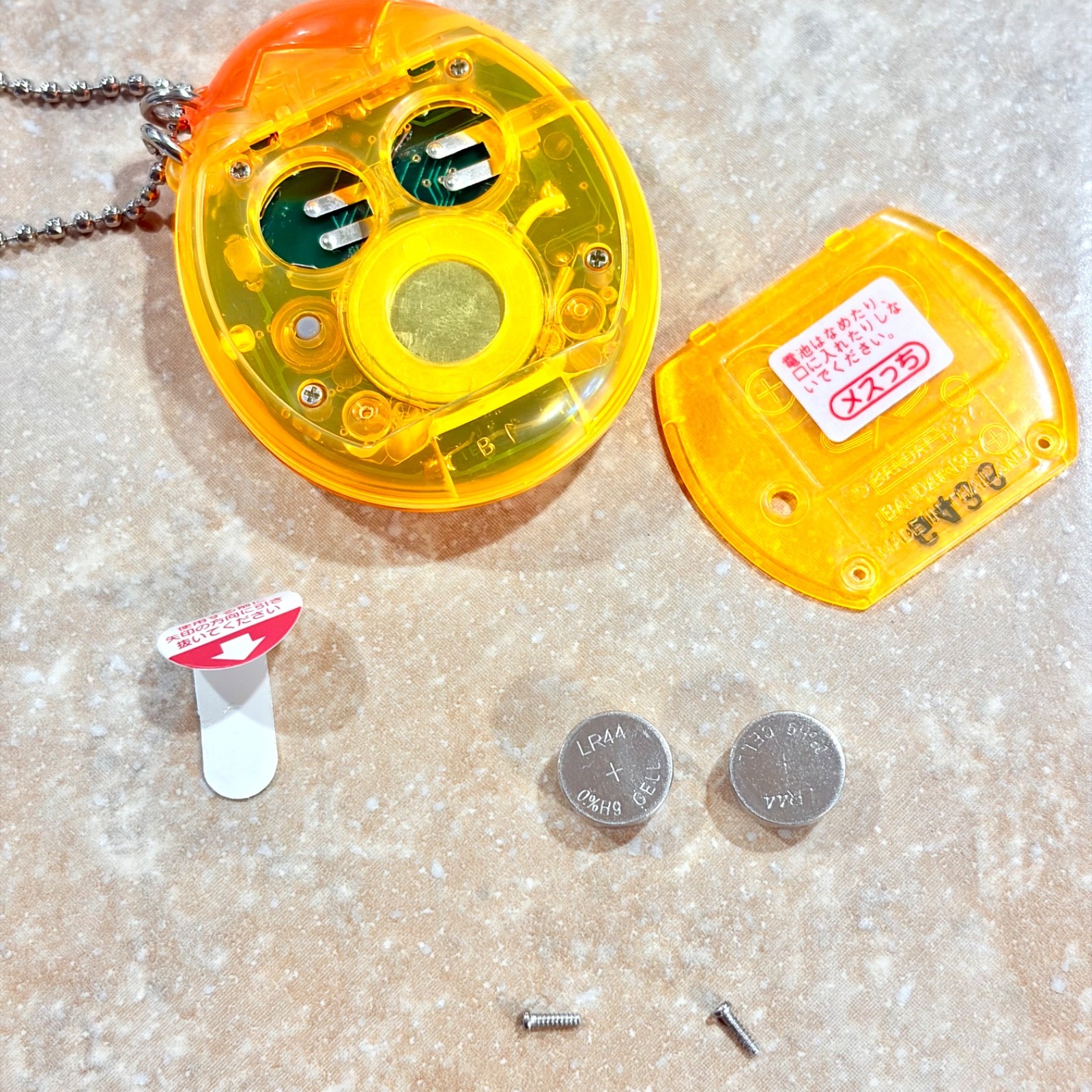 Bandai Tamagotchi (Osutchi Mesutchi) Clear Orange 1997 Digital Pet Japan TESTED
