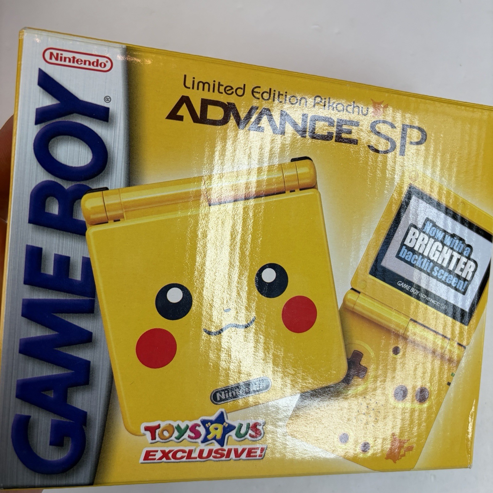 SEALED BRAND NEW Nintendo Game Boy Advance SP Limited Pikachu Edition Toys R US
