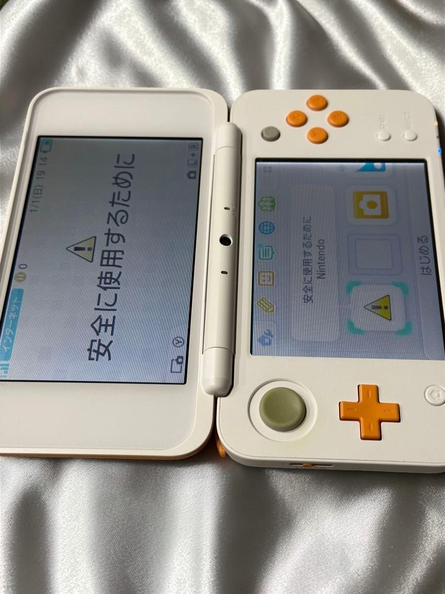 [EXC] New Nintendo 2DS XL LL White Orange Console Stylus Japanese ver w/Box
