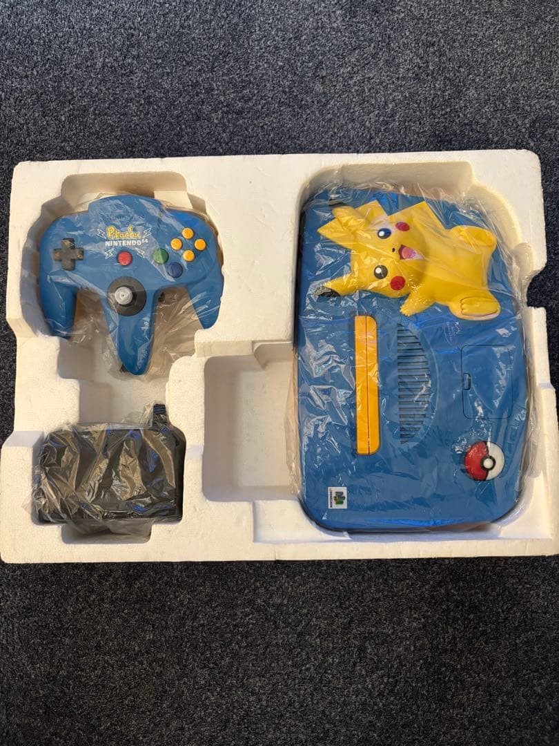 Nintendo 64 Pikachu Console with Box AC100V