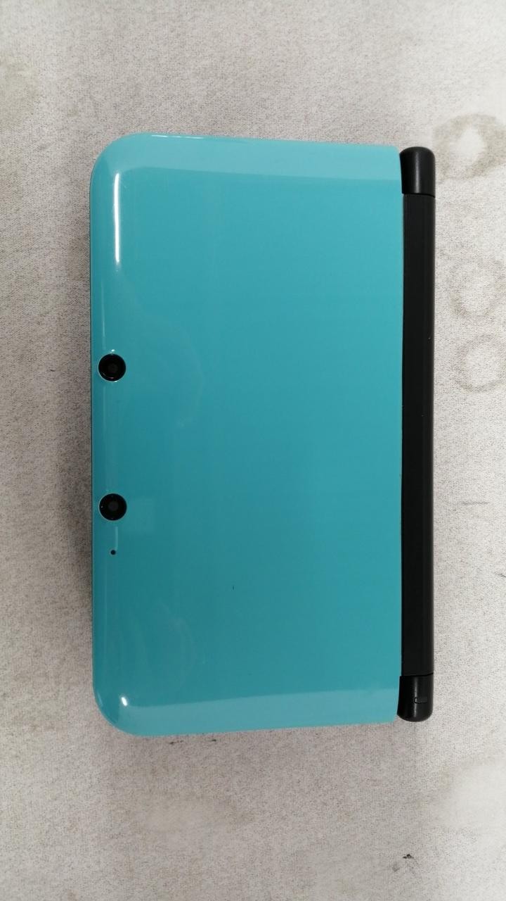 Nintendo 3DS LL Model SPR 001 Turquoise X Black NINTENDO